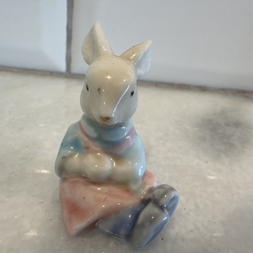 Vintage Tiny Albert Kessler Bunny Girl